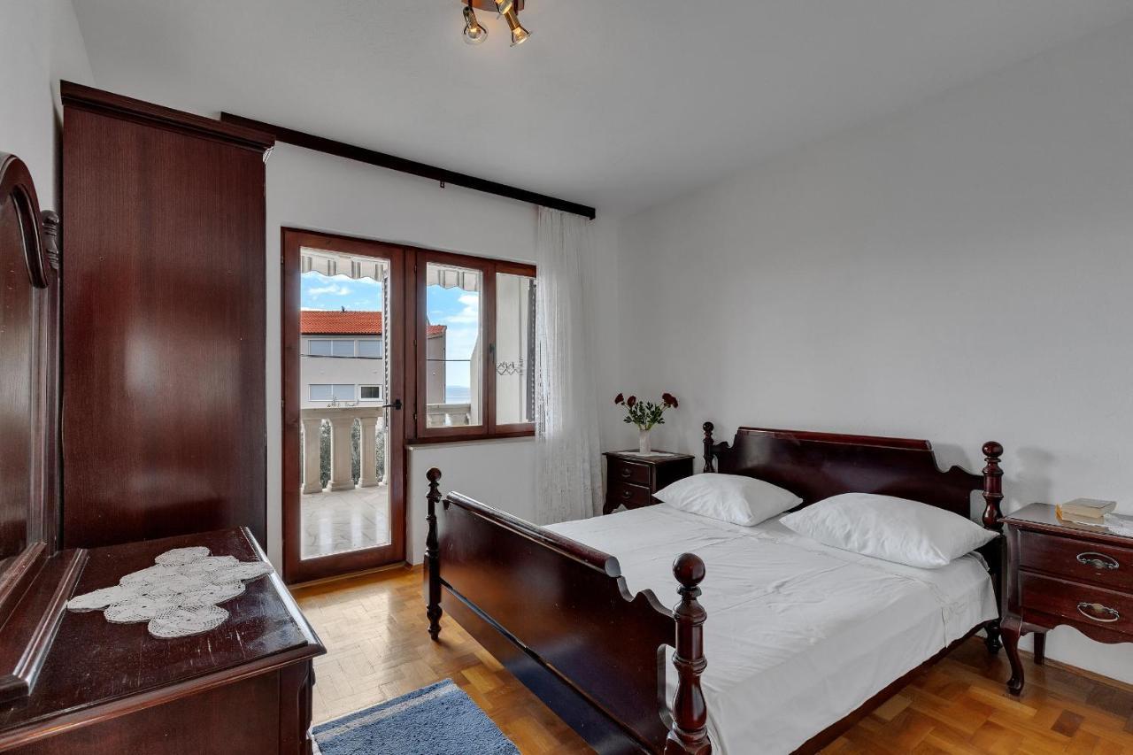 אומיס Apartments Tihomir Musac מראה חיצוני תמונה