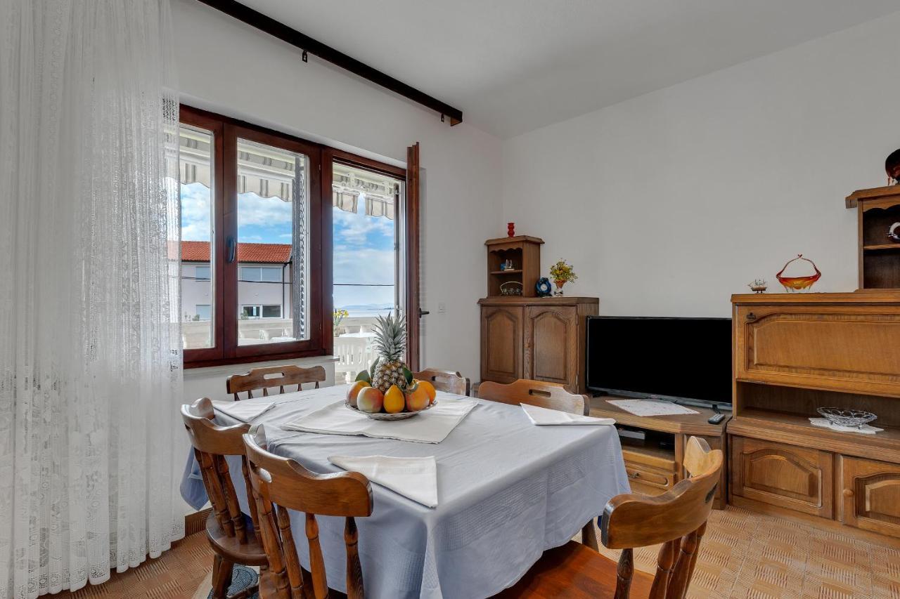 אומיס Apartments Tihomir Musac מראה חיצוני תמונה