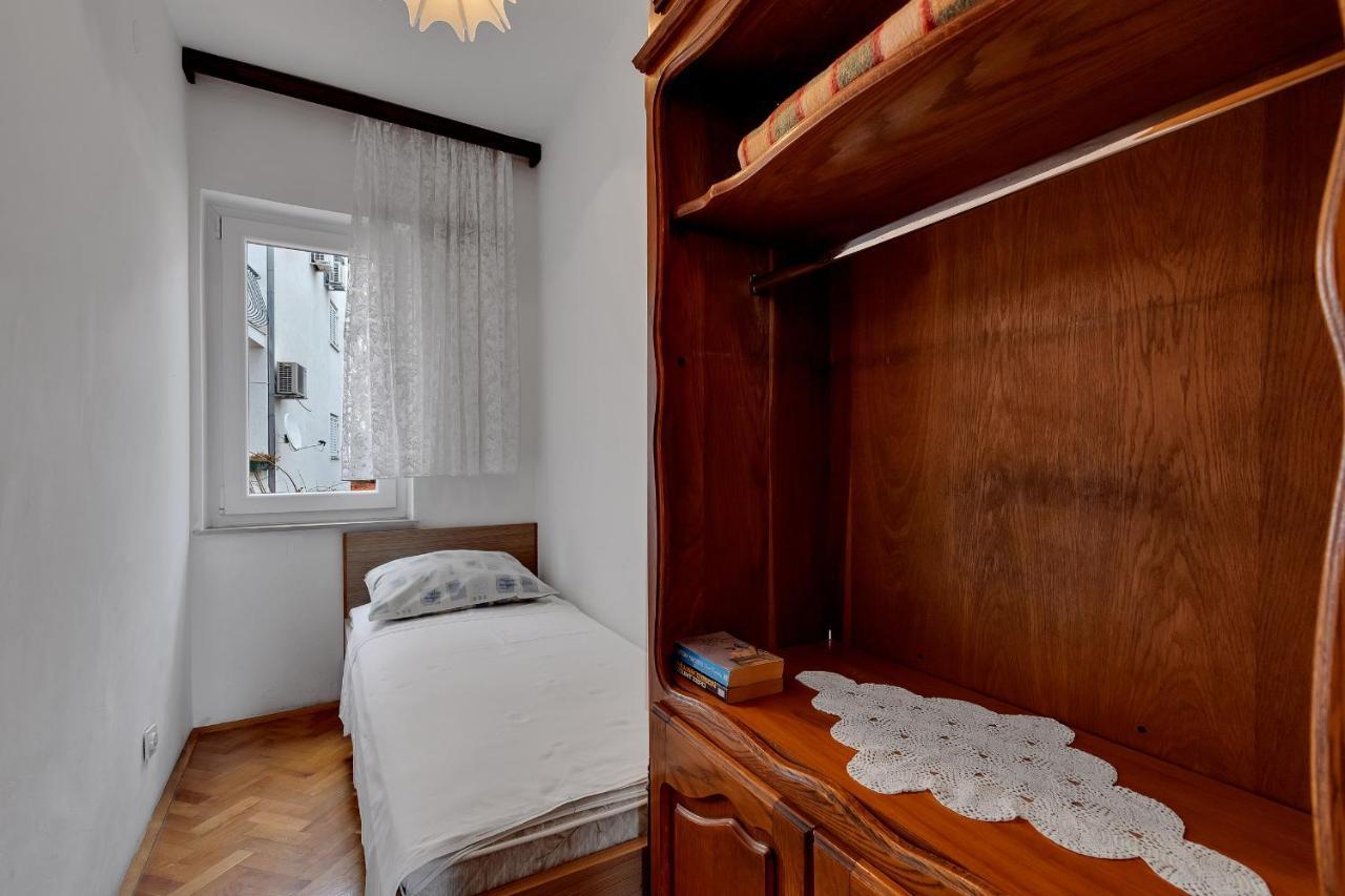 אומיס Apartments Tihomir Musac מראה חיצוני תמונה
